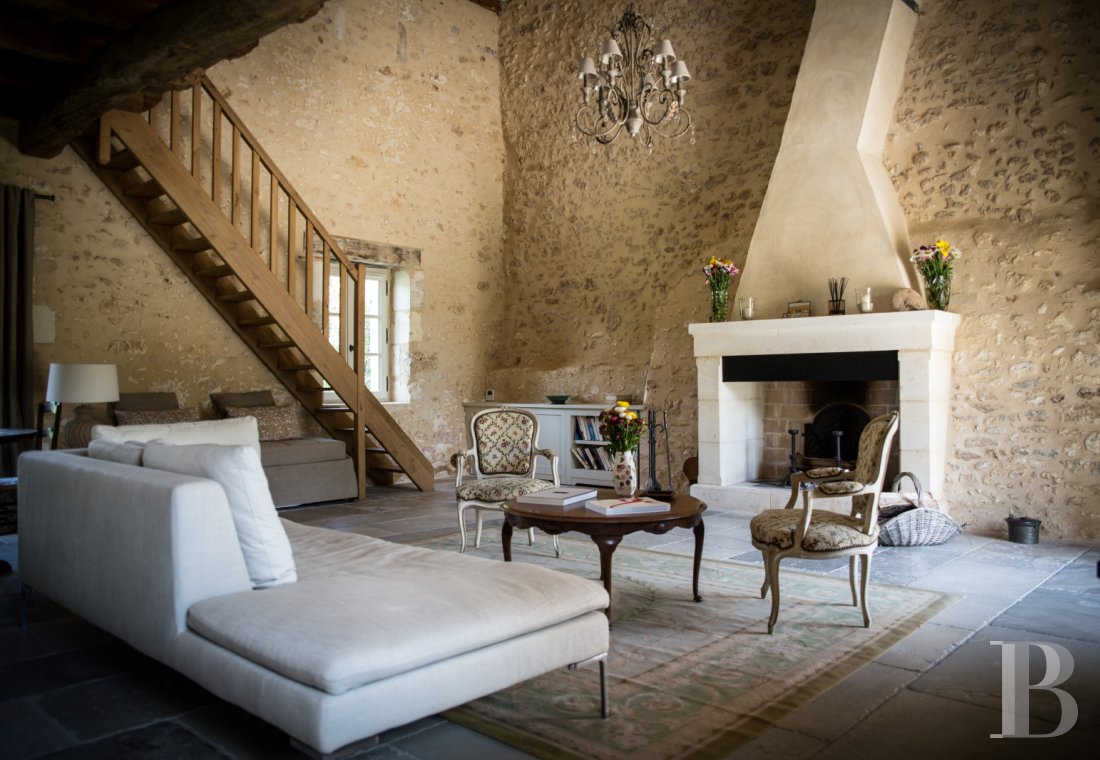 Dans le Périgord, non loin de Bergerac, une maison de maître du 16e siècle, devenue maison d'hôtes - photo  n°6
